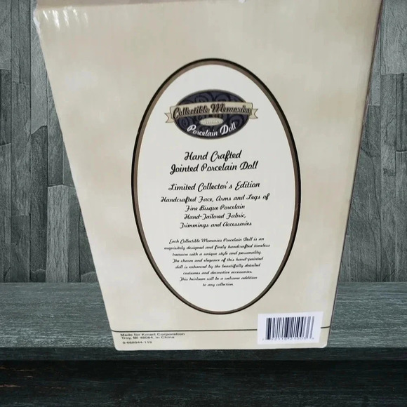 Collectible Memories collectible porcelain doll - Picture 3 of 7